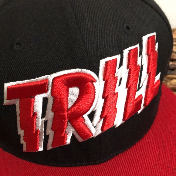 Trill SnapBack hat - Picture 4 of 4